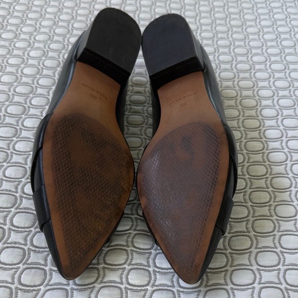 Cole Haan Black Pointed Leather Weave Flats - Picture 4 of 4